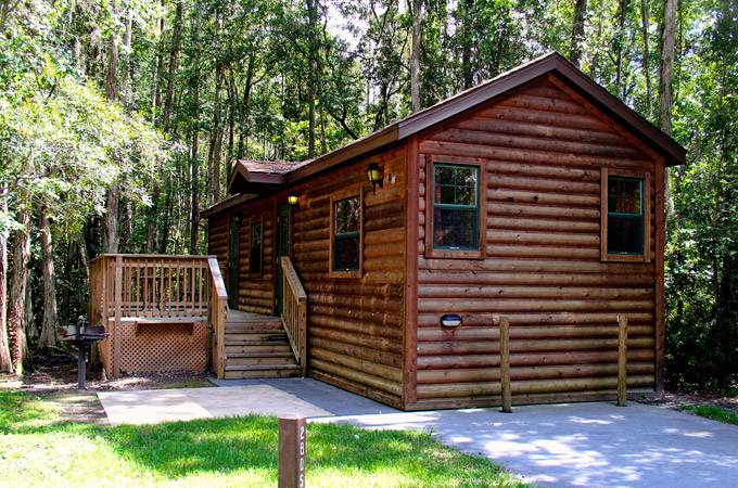 DISNEY'S FORT WILDERNESS RESORT & CAMPGROUND 