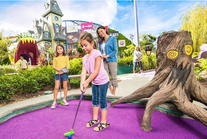 Hollywood Drive-In Golf