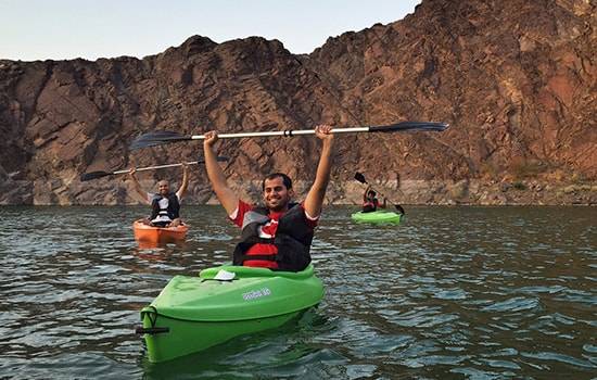 Kayak through the Hatta lake